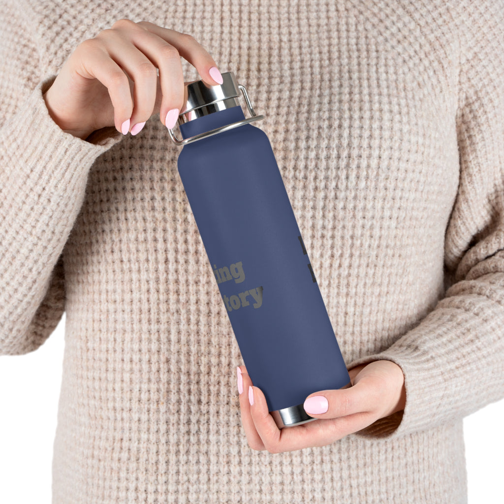 22oz Vacuum Water Bottle — 'Lifting Factory' Insulated Copper Flask