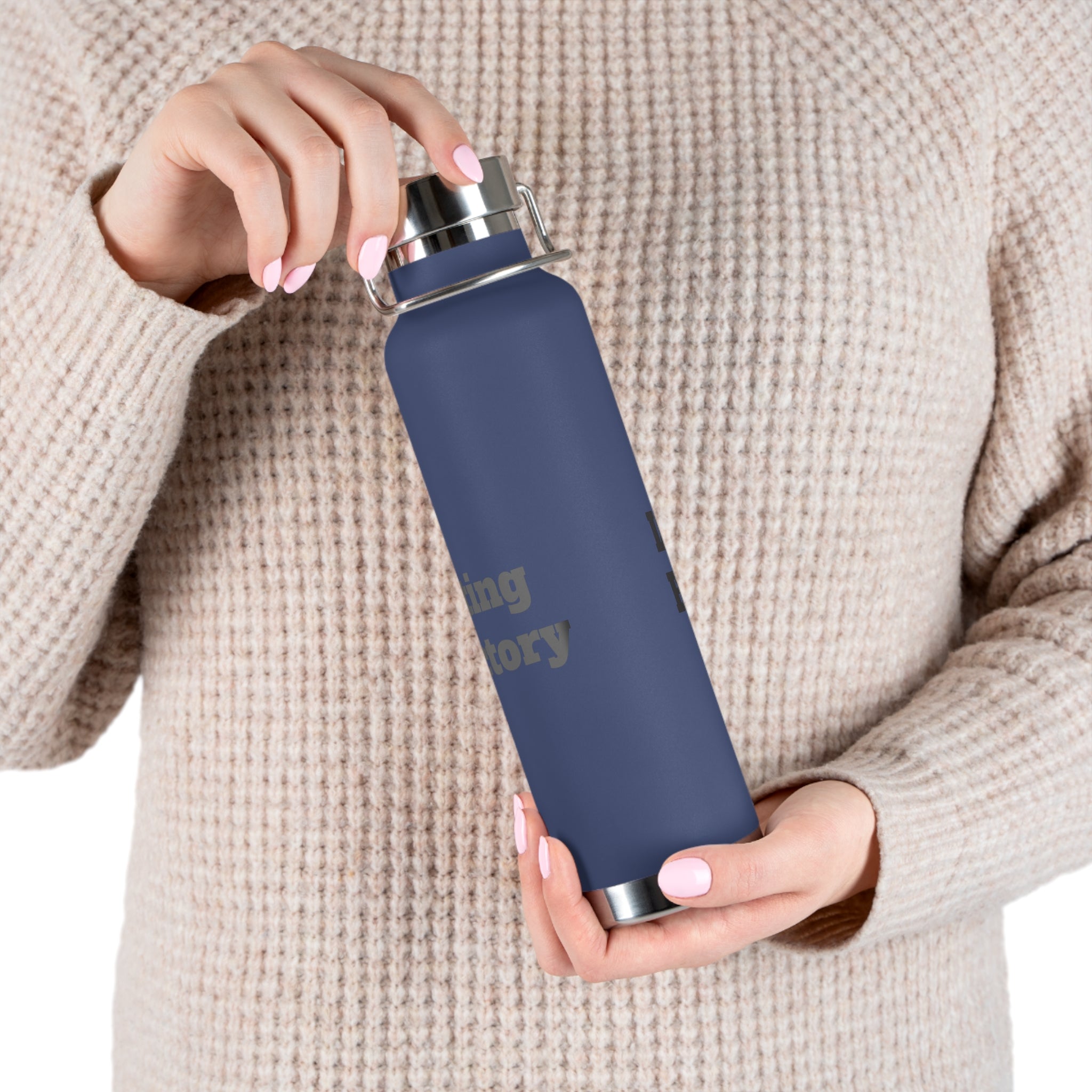 22oz Vacuum Water Bottle — 'Lifting Factory' Insulated Copper Flask