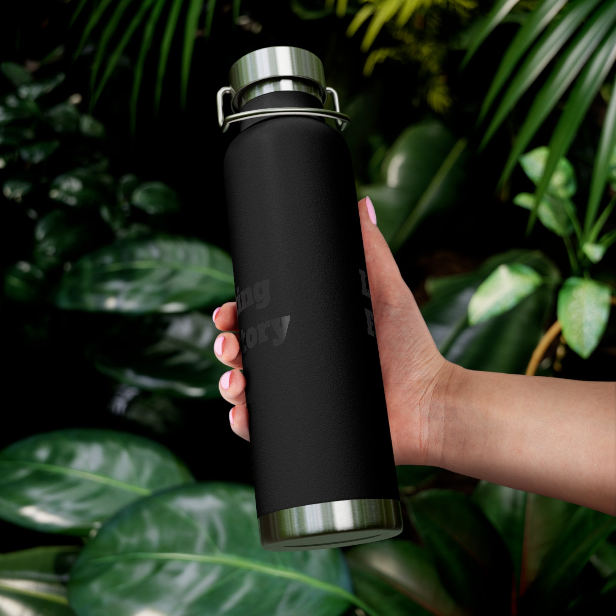22oz Vacuum Water Bottle — 'Lifting Factory' Insulated Copper Flask