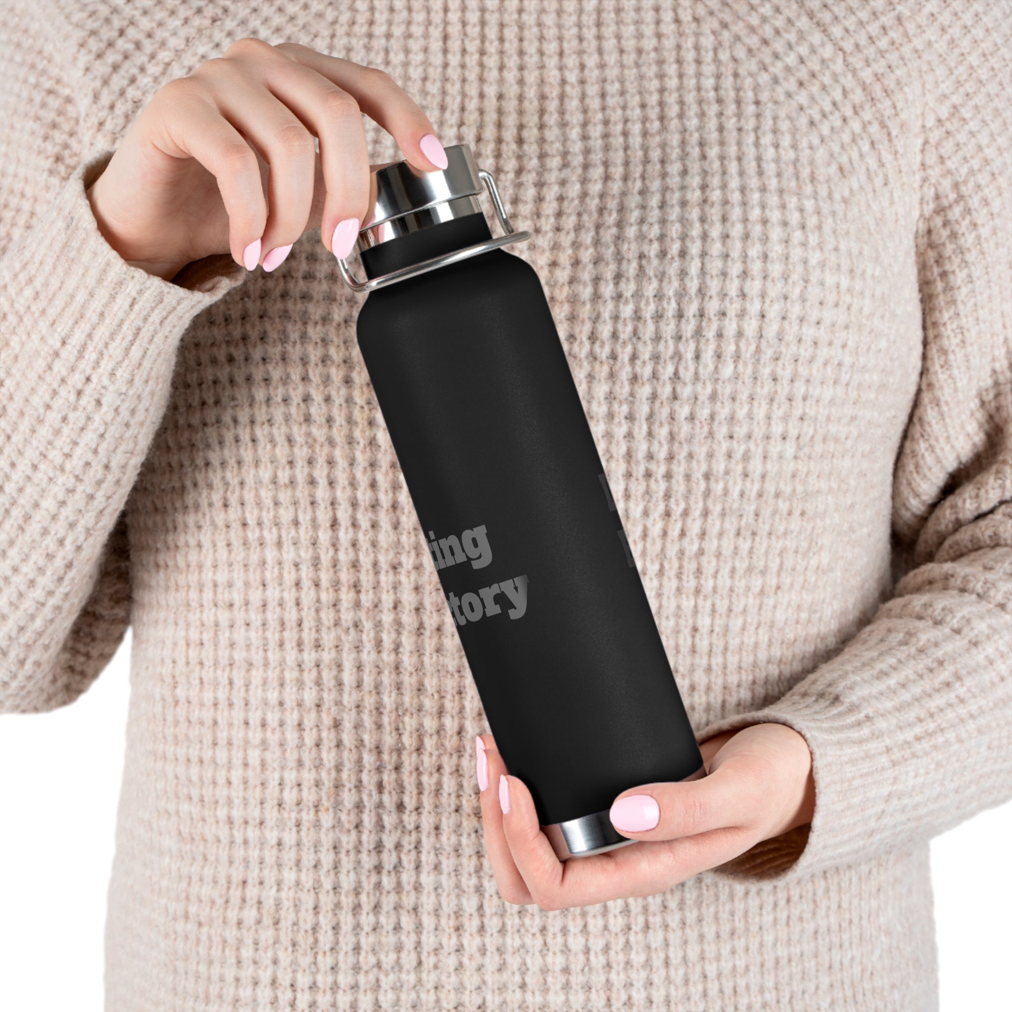 22oz Vacuum Water Bottle — 'Lifting Factory' Insulated Copper Flask